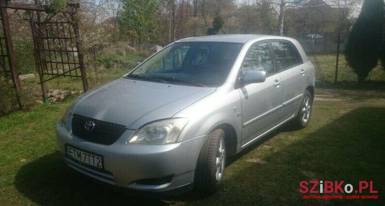 2002' Toyota Corolla photo #1