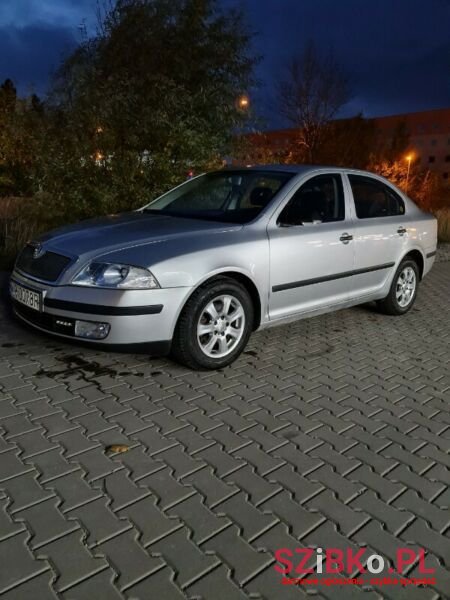 2004' Skoda Octavia photo #3