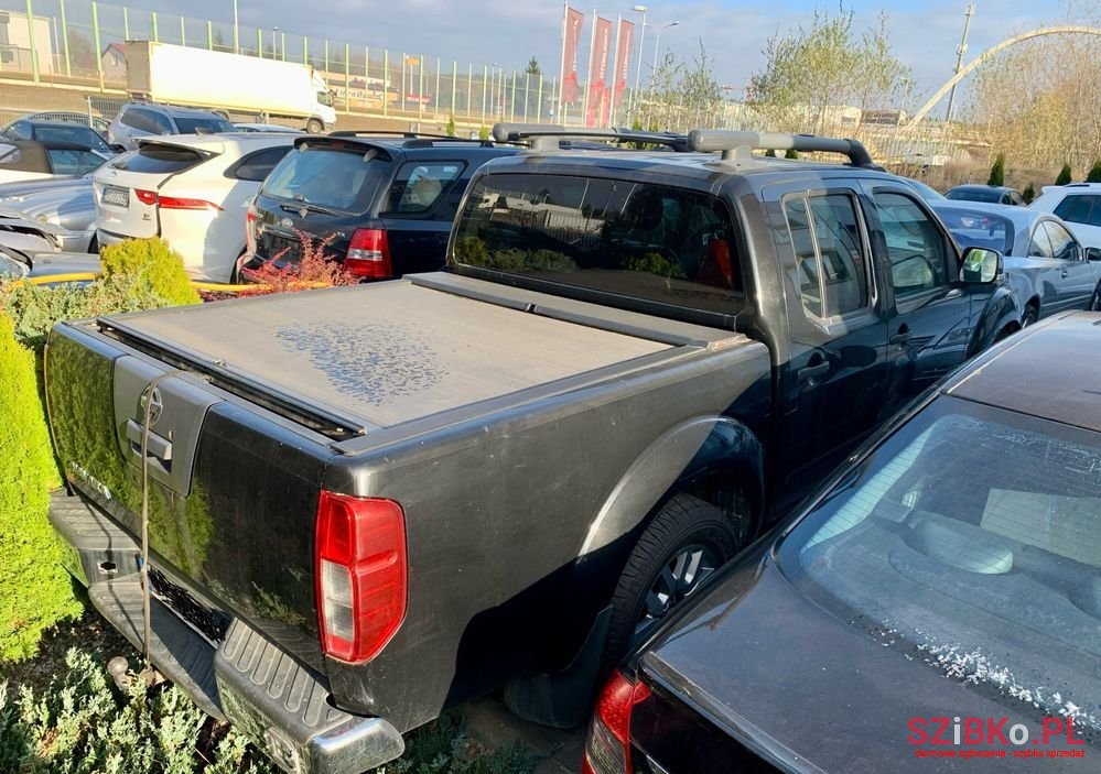 2014' Nissan Navara 3.0 D V6 photo #3