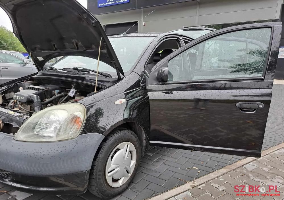 2000' Toyota Yaris 1.0 Base photo #4