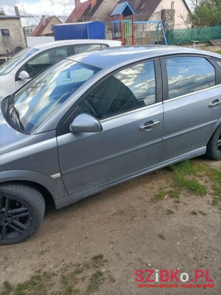 2004' Opel Vectra photo #1