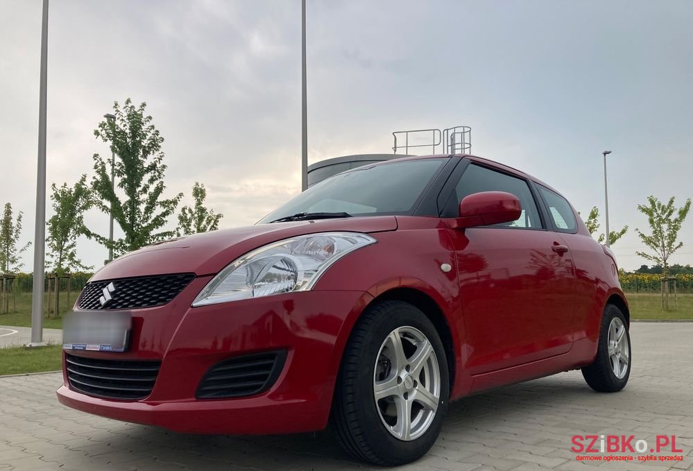 2012' Suzuki Swift 1.2 photo #3