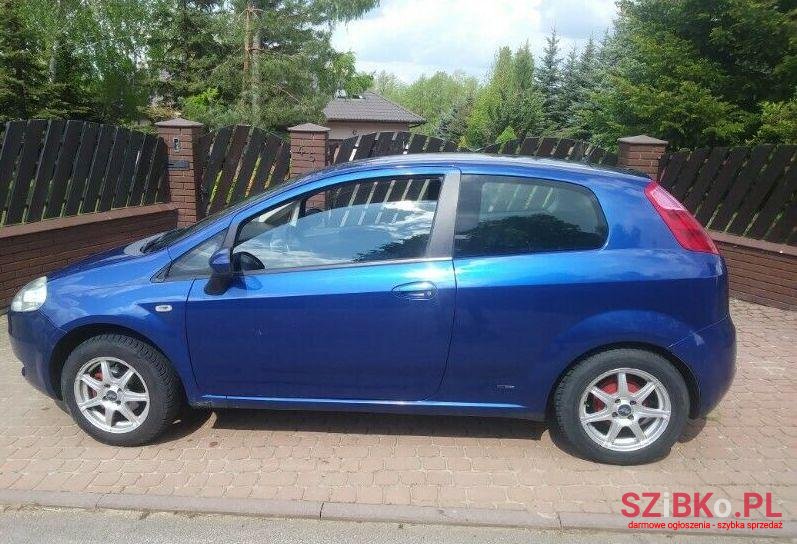 2007' Fiat Punto photo #1