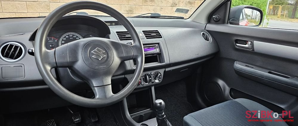 2008' Suzuki Swift 1.3 Comfort photo #6