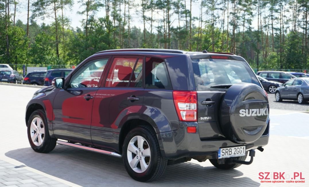 2009' Suzuki Grand Vitara photo #4