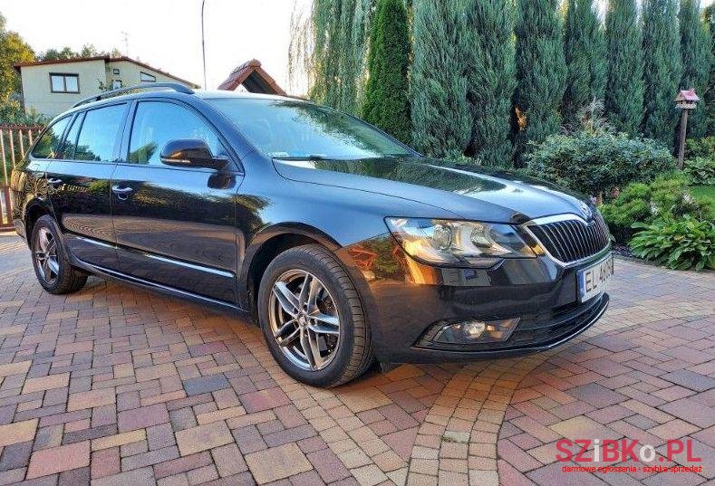 2014' Skoda Superb photo #1