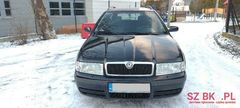 2002' Skoda Octavia photo #6