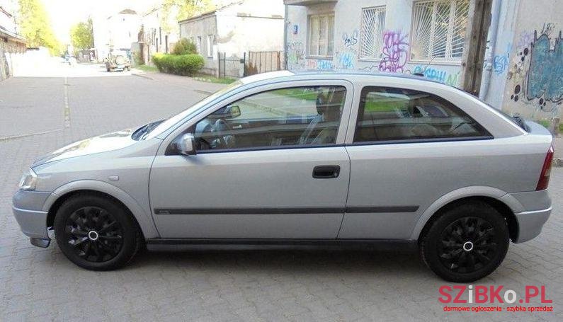 2001' Opel Vectra photo #1