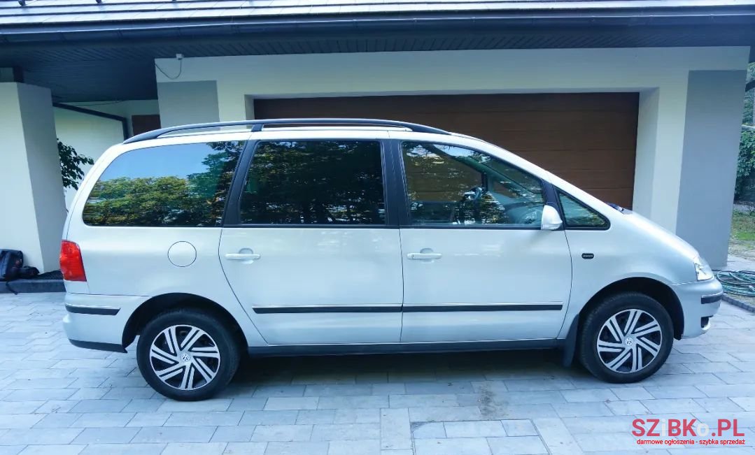 2006' Volkswagen Sharan photo #6