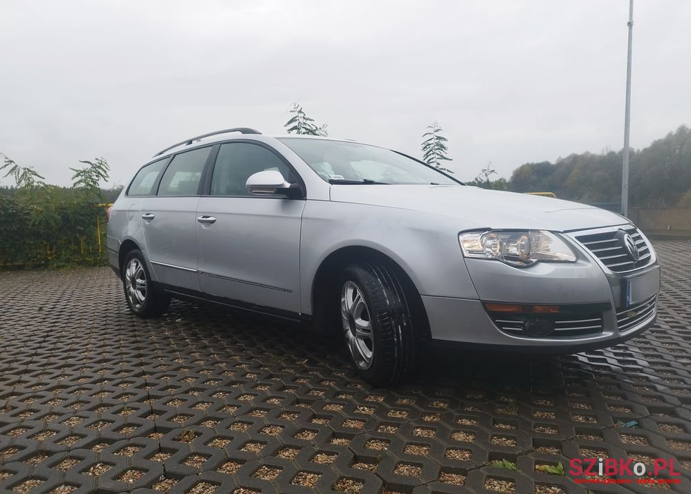 2006' Volkswagen Passat photo #3