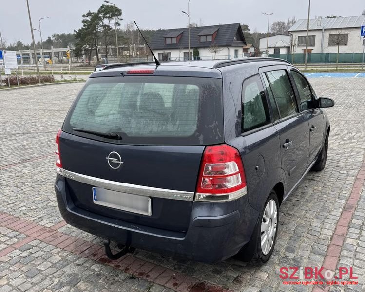 2009' Opel Zafira photo #6