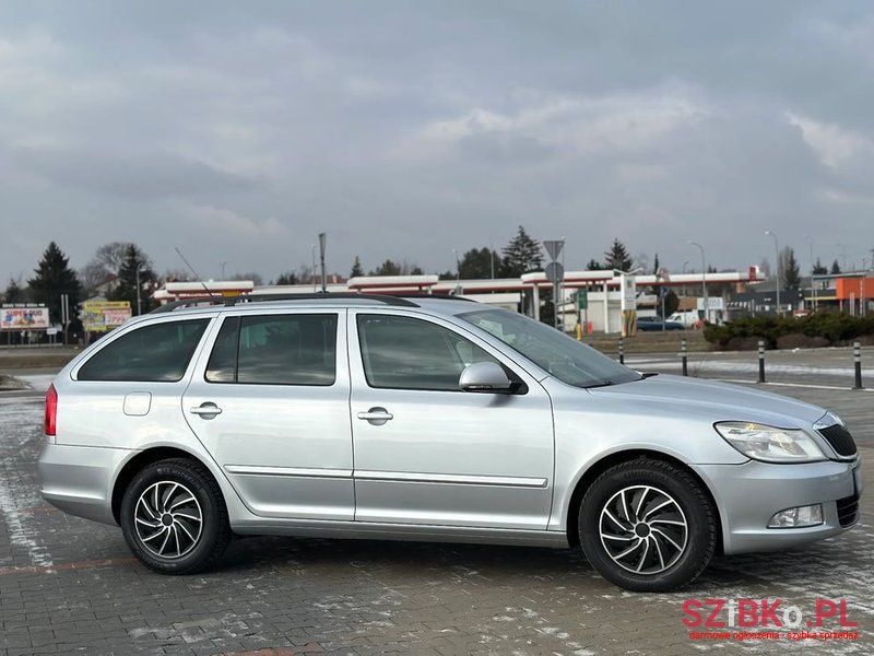 2010' Skoda Octavia photo #3