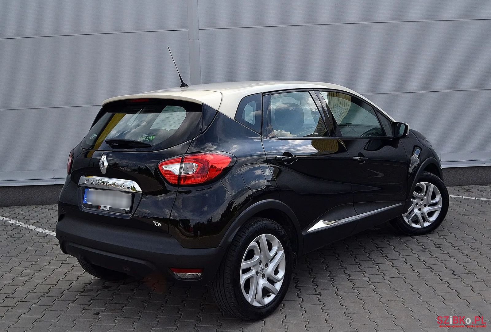 2015' Renault Captur photo #5