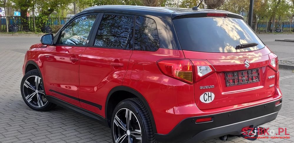 2017' Suzuki Vitara photo #3
