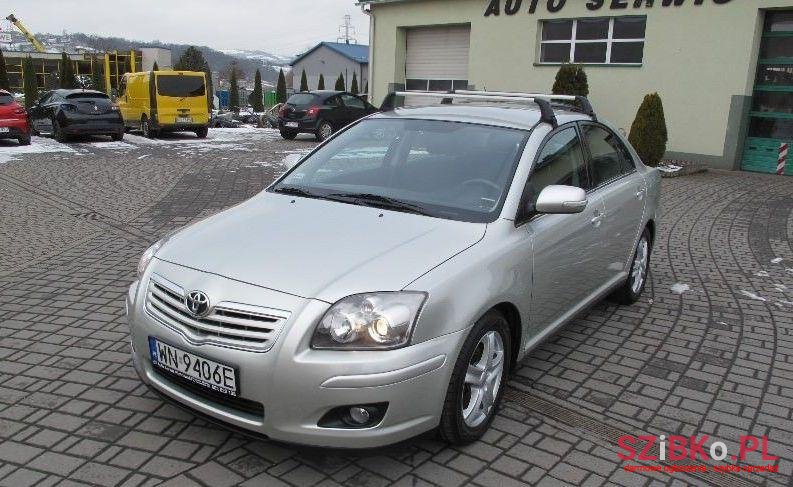 2008' Toyota Avensis photo #1