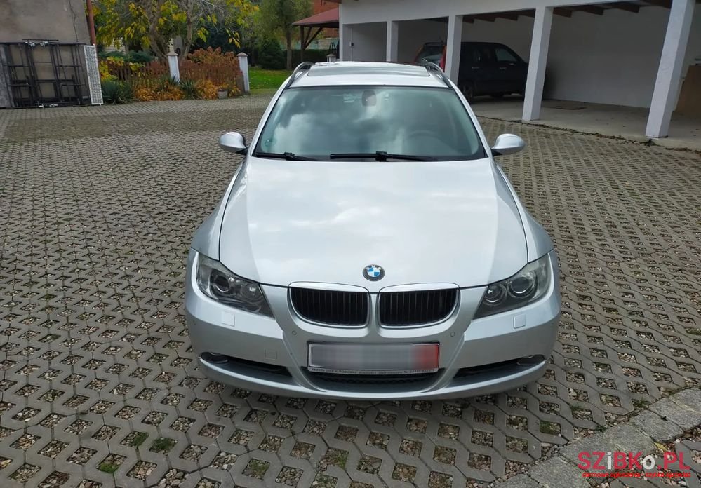 2006' BMW 3 Series 320I photo #4