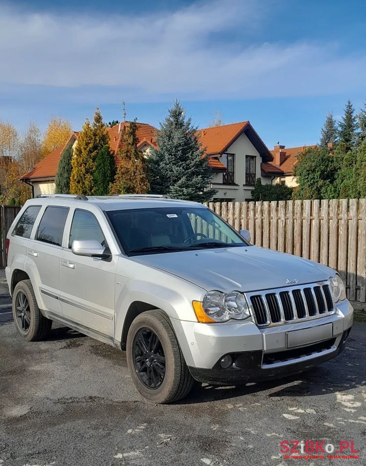 2008' Jeep Grand Cherokee photo #1