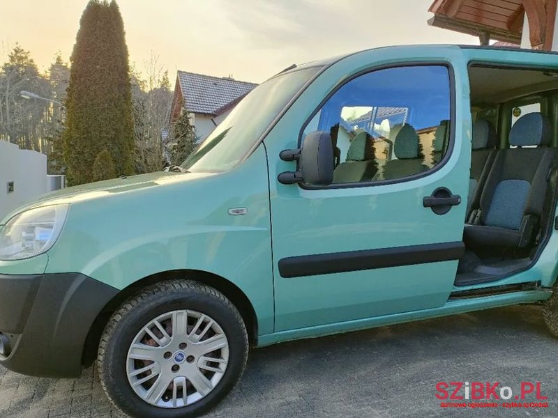 2006' Fiat Doblo photo #5