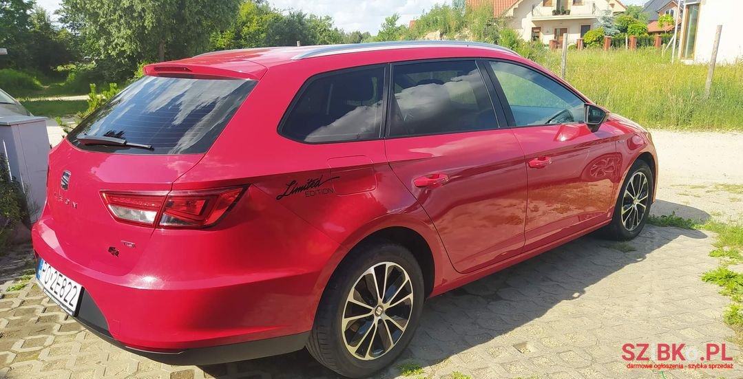 2014' SEAT Leon photo #5