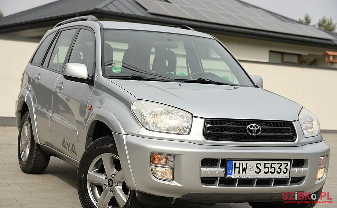 2001' Toyota RAV4 photo #5