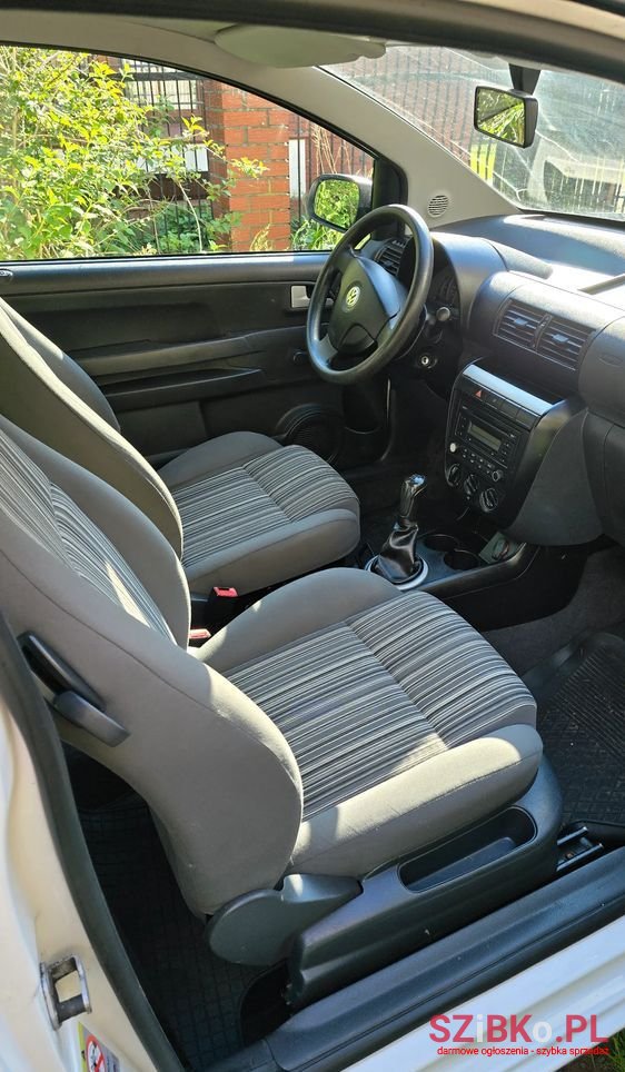 2009' Volkswagen Fox 1.2 photo #6