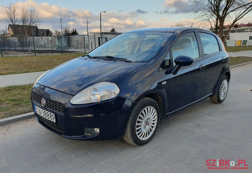 2008' Fiat Grande Punto photo #6
