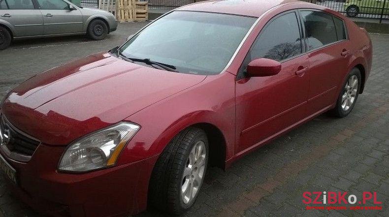 2007' Nissan Maxima photo #2
