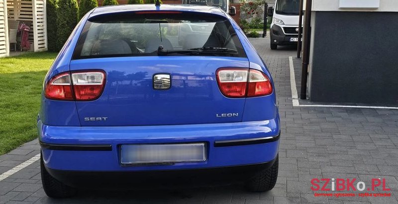 2001' SEAT Leon 1.6 Spirit Cool photo #3
