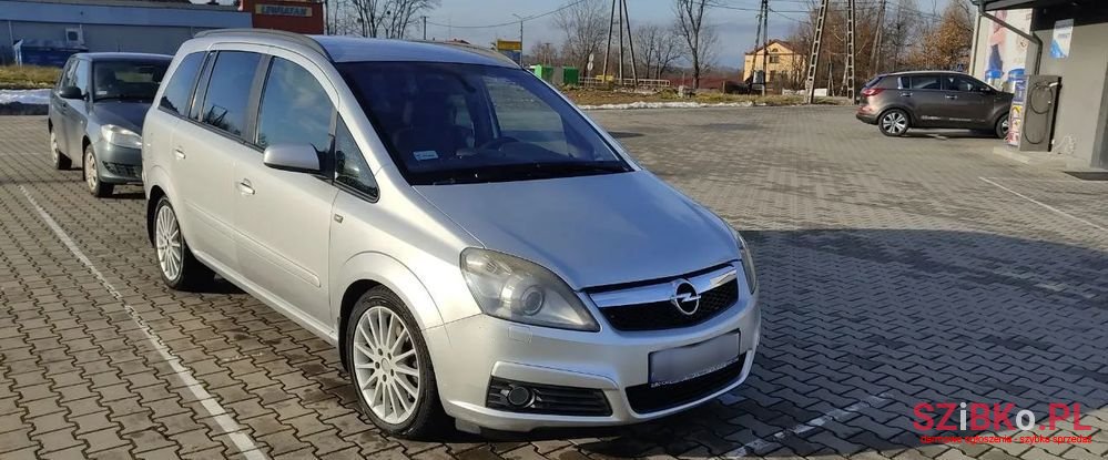 2006' Opel Zafira photo #1