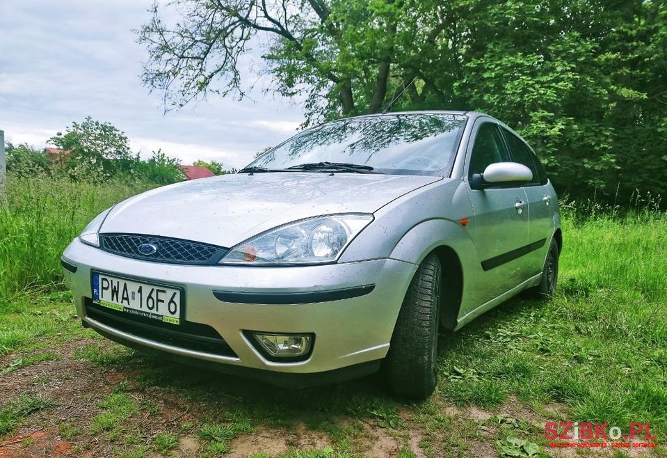 2003' Ford Focus photo #2