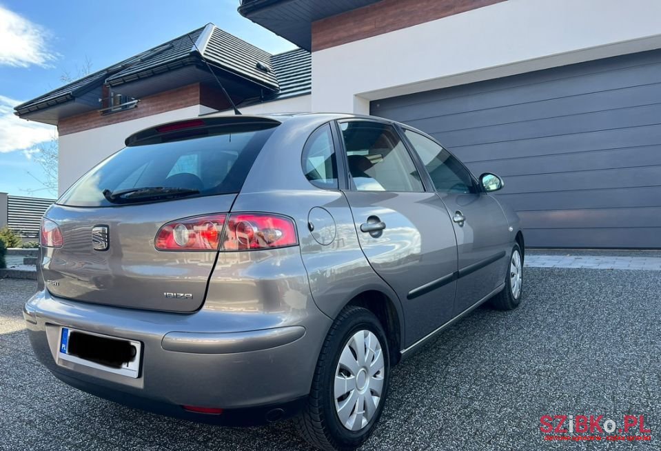 2006' SEAT Ibiza photo #1