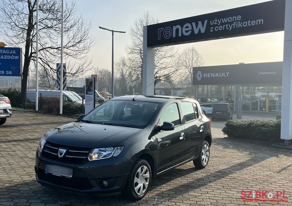 2015' Dacia Sandero photo #1
