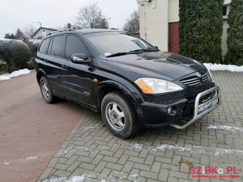 2005' SsangYong Kyron photo #3