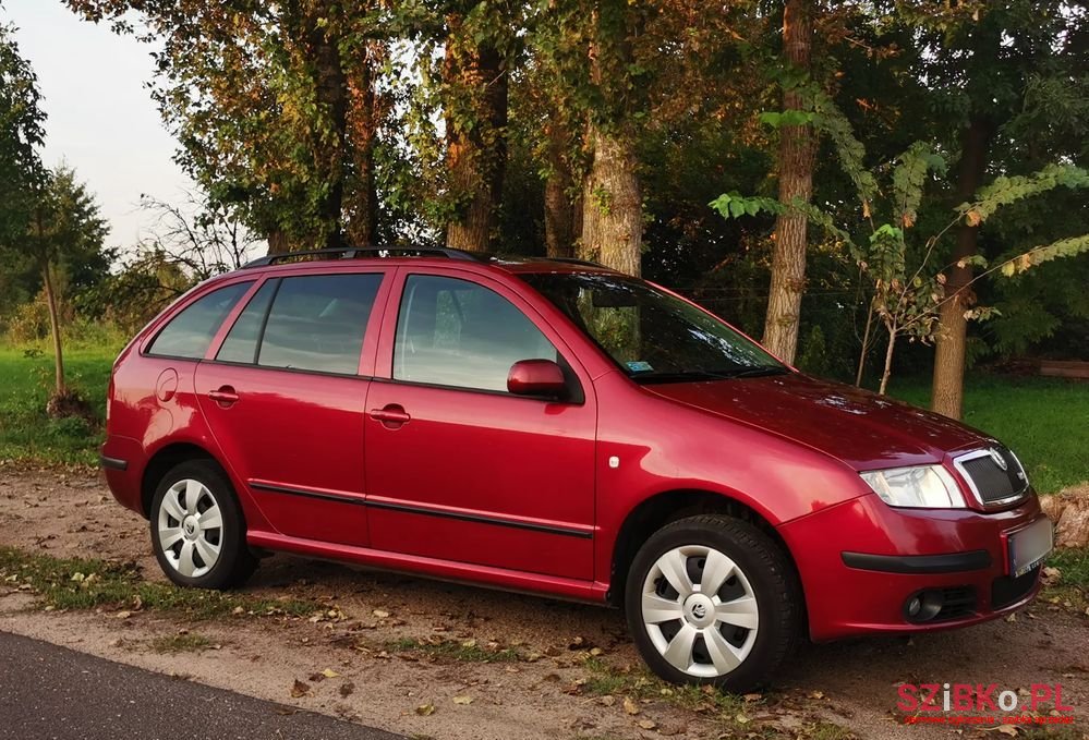 2007' Skoda Fabia photo #3