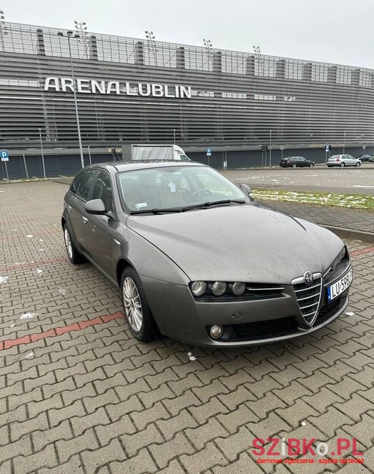 2007' Alfa Romeo 159 photo #2