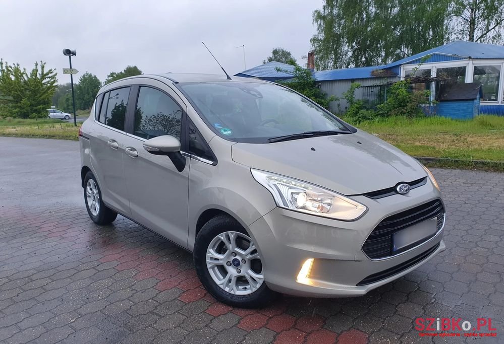 2013' Ford B-MAX photo #6