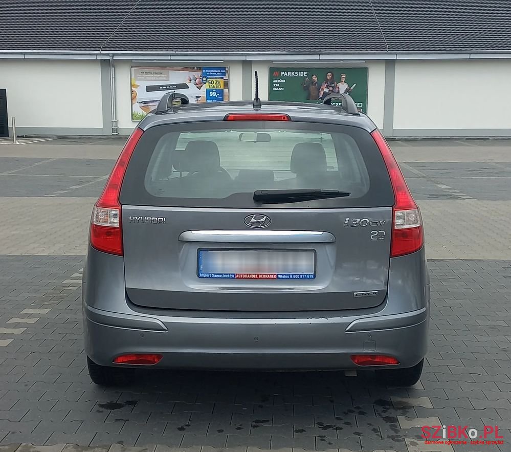2011' Hyundai i30 1.6 Crdi Comfort photo #6