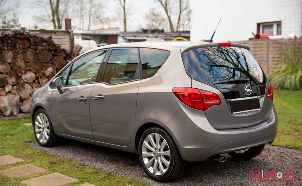 2010' Opel Meriva 1.4 Innovation photo #3