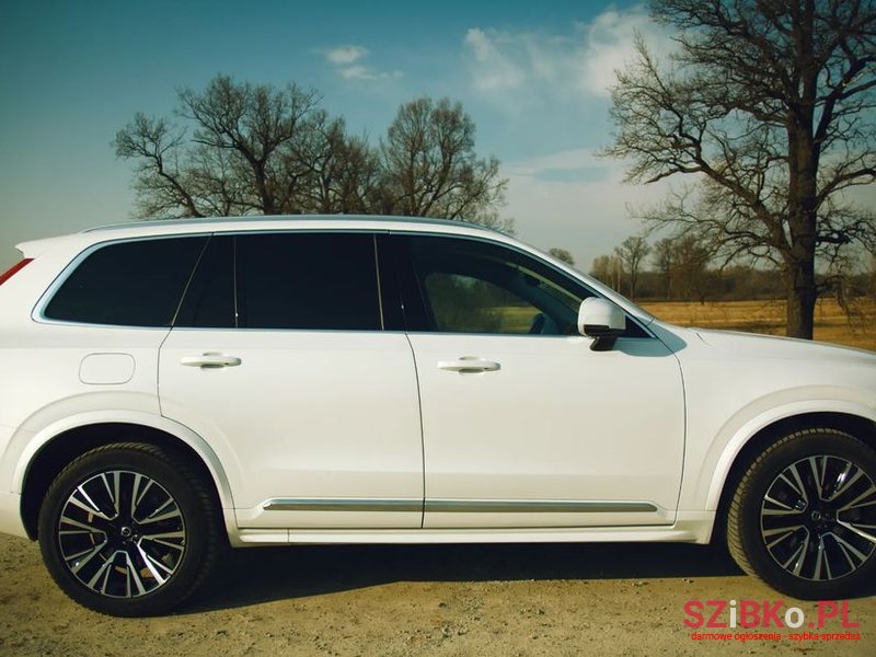 2024' Volvo Xc 90 photo #1