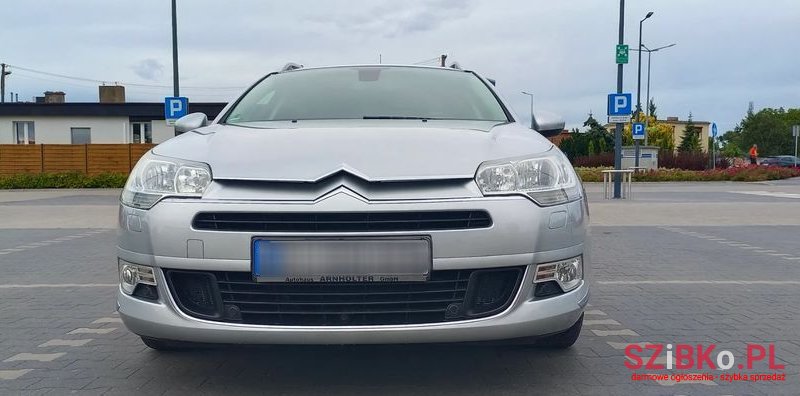 2010' Citroen C5 photo #3