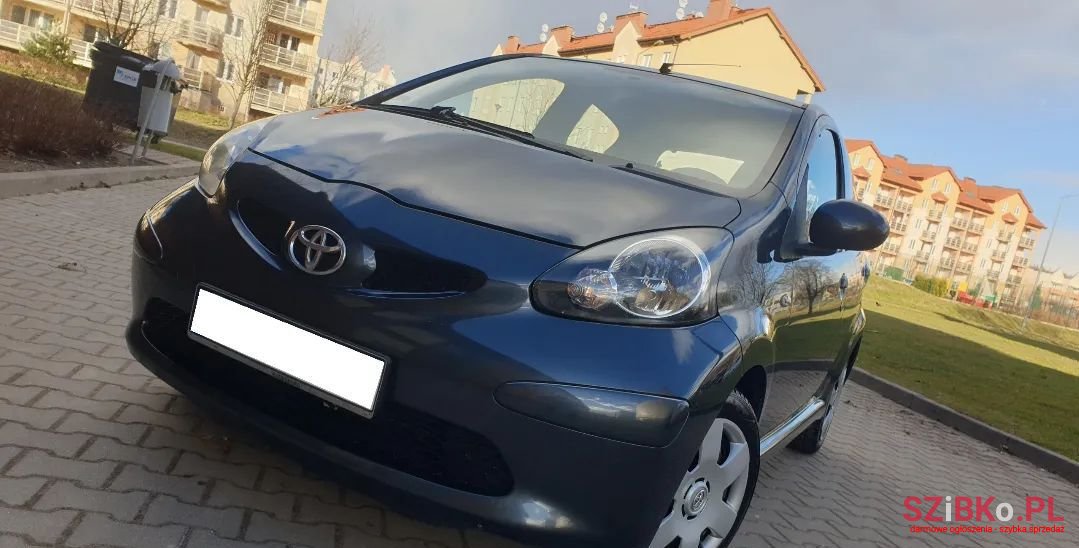 2007' Toyota Aygo photo #1