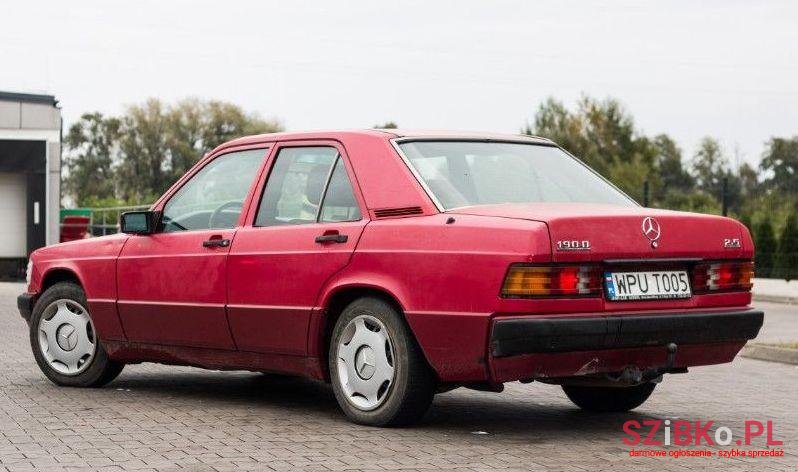 1993' Mercedes-Benz 190 photo #1