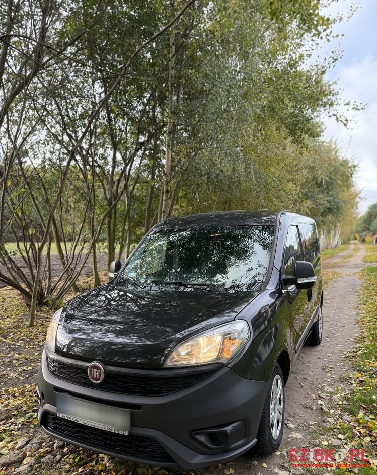 2017' Fiat Doblo photo #2