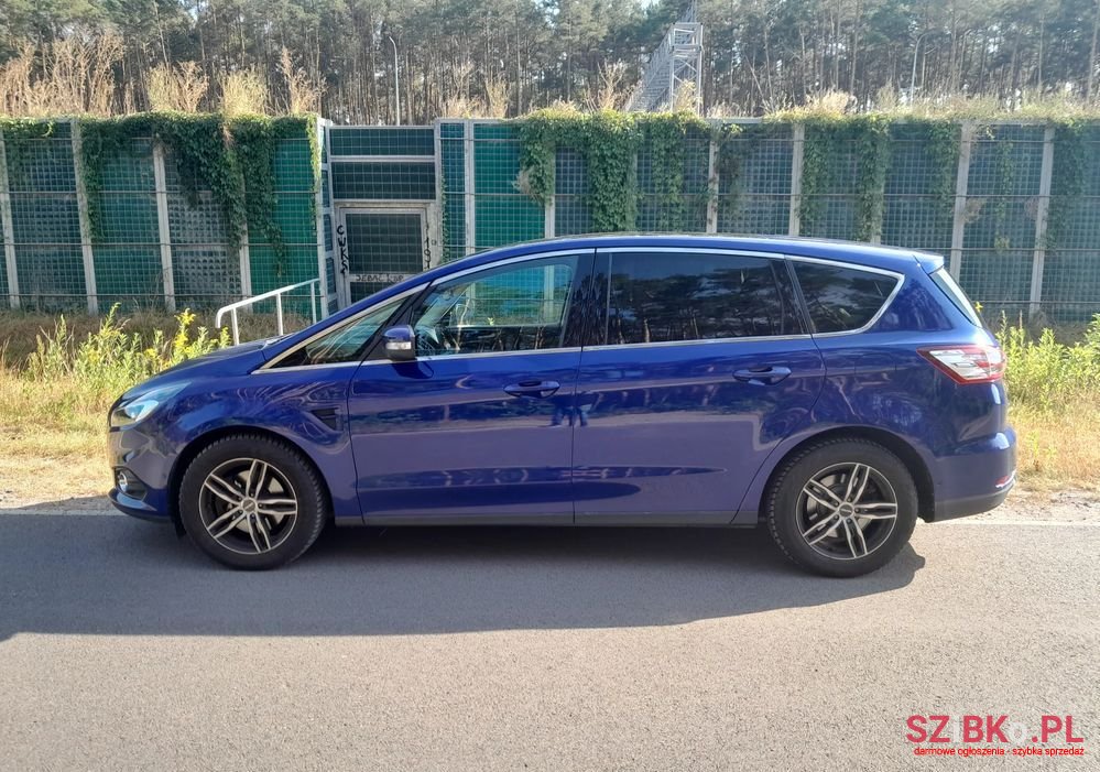 2017' Ford S-Max photo #1
