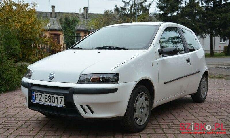 2000' Fiat Punto photo #1