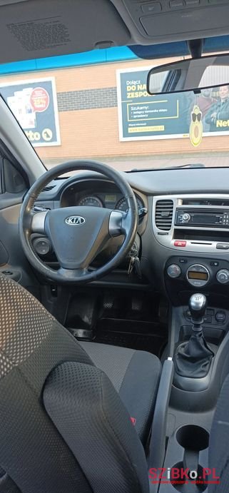 2006' Kia Rio photo #4