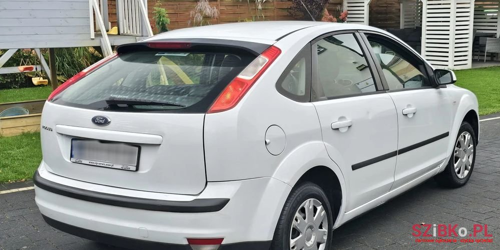 2006' Ford Focus 1.6 Comfort photo #2