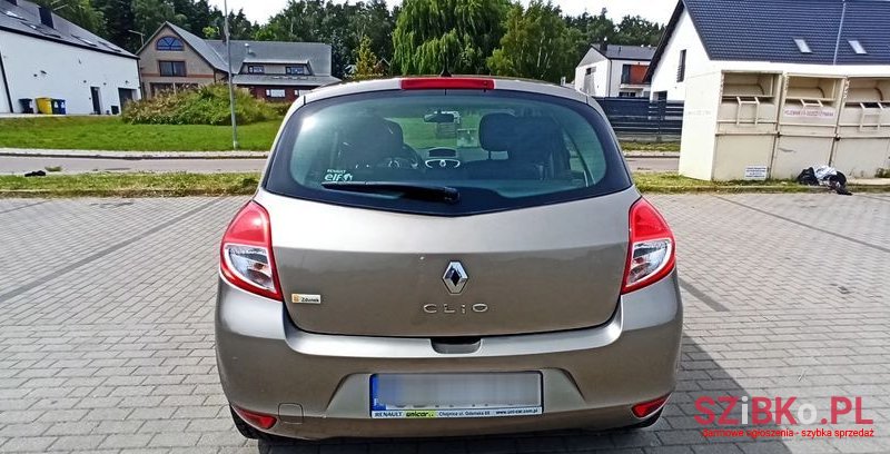 2012' Renault Clio 1.2 16V Alize photo #4