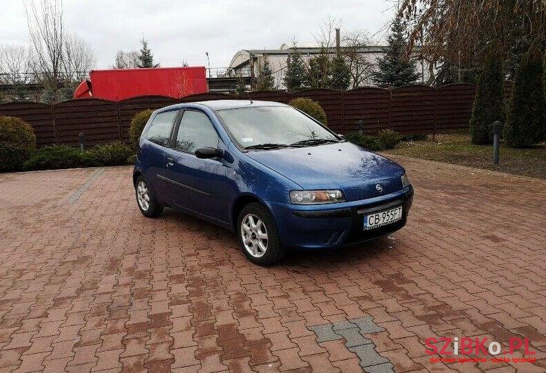 2001' Fiat Punto photo #1