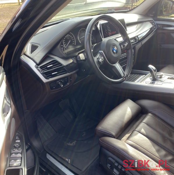 2014' BMW X5 Xdrive40D photo #5
